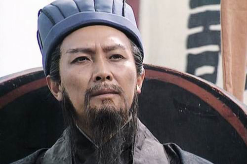 10 bài học làm người quý hơn vàng của Gia Cát Lượng ai cũng nên nghe