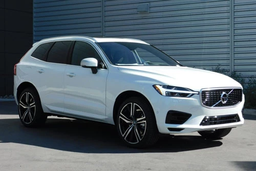 Volvo XC60.