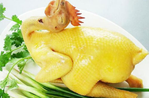 Luộc gà theo kiểu này bảo sao đầu bếp nhà hàng 5 sao chạy theo xin công thức