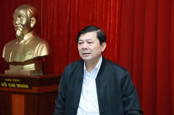 Mr. Nguyen Huu Dung - Vice Chairman of the Vietnam Fatherland Front spoke at the conference.