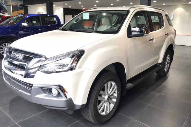 Đối thủ của Honda CR-V, Mazda CX-5 giảm giá 200 triệu tại Việt Nam