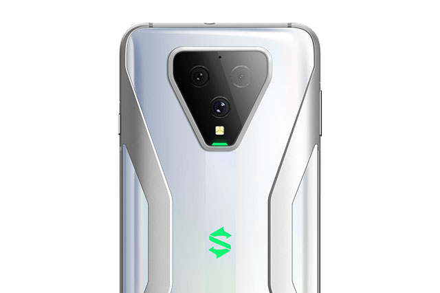 Smartphone chip Snapdragon 865, RAM 12 GB, pin 4.720 mAh, sạc 65W, giá gần 13 triệu