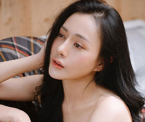 Phương Oanh: “Vừa biết tin tôi có bạn trai, bố mẹ đã tính chuyện đám cưới”