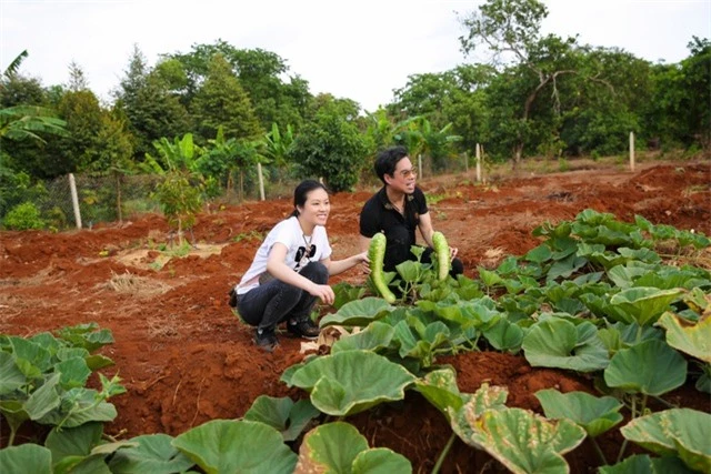 Ngọc Sơn làm nông dân chính hiệu trong khu vườn 2 hecta lần đầu tiết lộ - 11