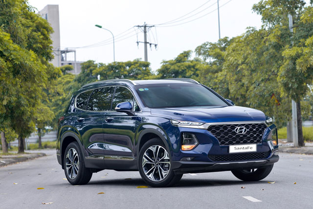 Giá lăn bánh Hyundai Santa Fe: Cao nhất 1,417 tỷ đồng