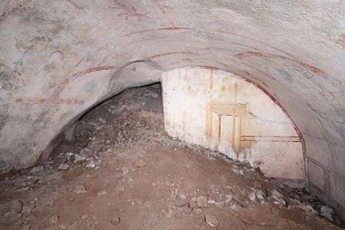 Căn phòng bí mật được phát hiện trong lòng đất ở bên dưới cung điện gần 2000 năm tuổi. (Nguồn: Science Alert)