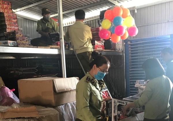 Quảng Nam tịch thu lượng lớn đồ chơi nhập lậu