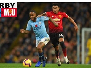 M.U “hít khói” Man City ở đội hình kết hợp derby Manchester