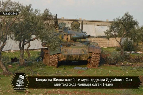 Phiến quân đánh rát, lính Syria bỏ cả chiến tăng T-72 để tháo chạy