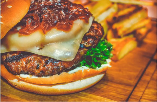 &#x102;n g&#xEC; th&#xEC; &#x103;n nh&#x1B0;ng nh&#x1EDB; &quot;tr&#xE1;nh m&#x1EB7;t&quot; m&#xF3;n n&#xE0;y v&#xE0;o bu&#x1ED5;i s&#xE1;ng k&#x1EBB;o t&#x1EF1; tay &#x111;&#x1EA7;u &#x111;&#x1ED9;c c&#x1A1; th&#x1EC3;