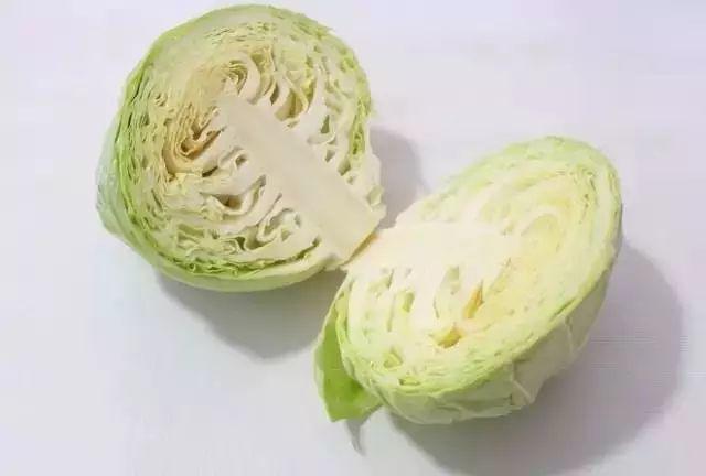 Hóa ra chúng ta vẫn rửa rau, thịt sai cách, đây mới là cách đúng không phải ai cũng biết