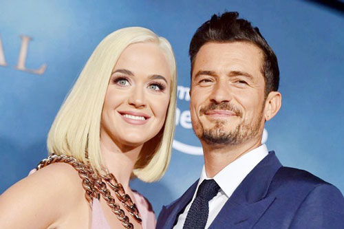 Vừa tuyên bố mang thai hoành tráng qua MV, Katy Perry thông báo hoãn gấp đám cưới ở Nhật Bản, chuyện gì đây?