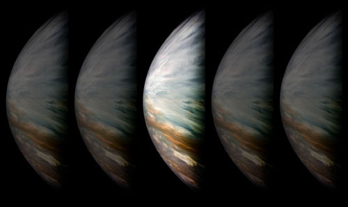 Phát hiện bầu trời đầy nước trên hành tinh khác ngay trong Hệ Mặt trời