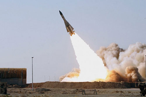 Tại sao tên lửa S-200 Syria bắn trượt F-16 Thổ Nhĩ Kỳ?