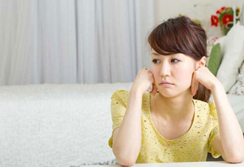 Em chồng muốn cưới gấp, cả nhà mừng rỡ duy chỉ mẹ chồng tôi đập bàn phản đối, sau đó bà xấu hổ thông báo một tin khiến ai cũng trợn trừng kinh hãi