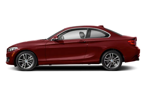 10. BMW 230 2020 (giá khởi điểm: 35.300 USD).