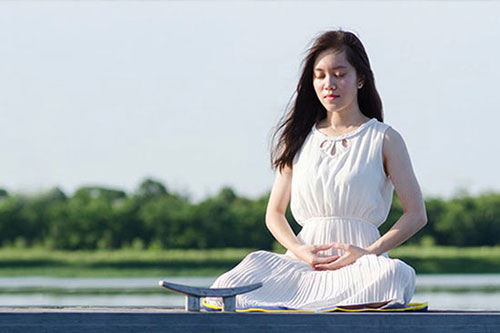 Đau khổ lớn nhất của con người không phải là không đạt được thứ mình muốn, mất đi thứ mình yêu, mà là…