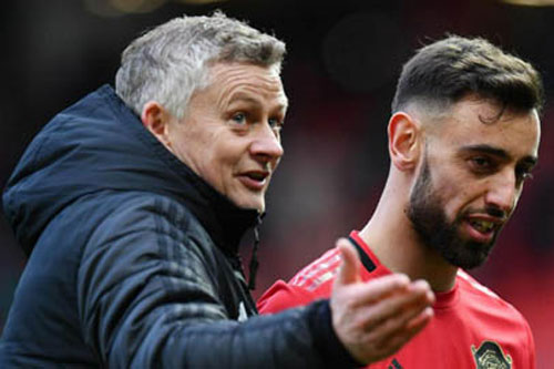 Bruno Fernandes sáng cửa giành giải thưởng đầu tiên ở Ngoại hạng Anh