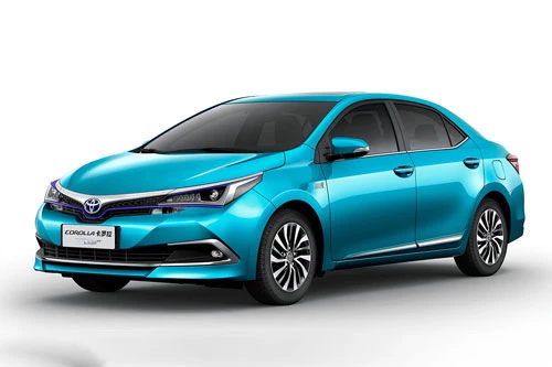 3. Toyota Corolla (doanh số: 34.968 chiếc).