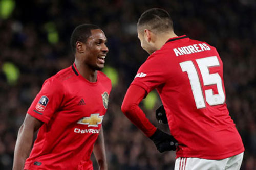 M.U: Không dùng Ighalo ở derby là một 'tội ác'