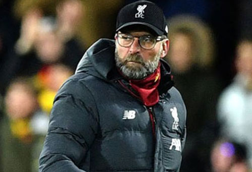 Liverpool của Klopp đau đầu vì hệ thống phòng ngự bê tông 6 hậu vệ