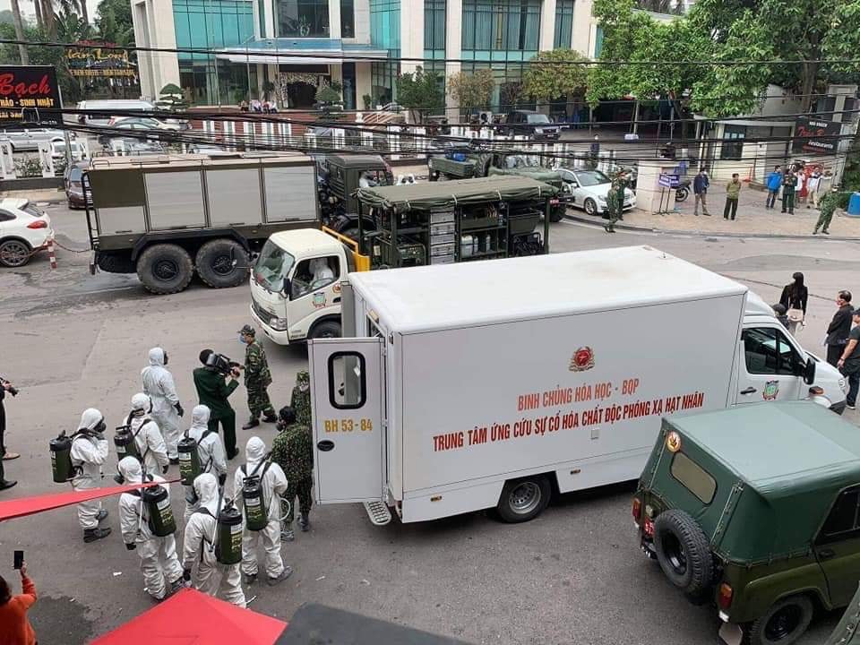 TPHCM: Phát thông báo khẩn tìm kiếm hành khách trên hai chuyến bay VN0054 và VN233