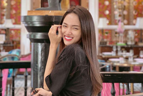 Là hoa hậu nhưng Hương Giang ngày càng lộ rõ khuyết điểm đáng báo động trên khuôn mặt