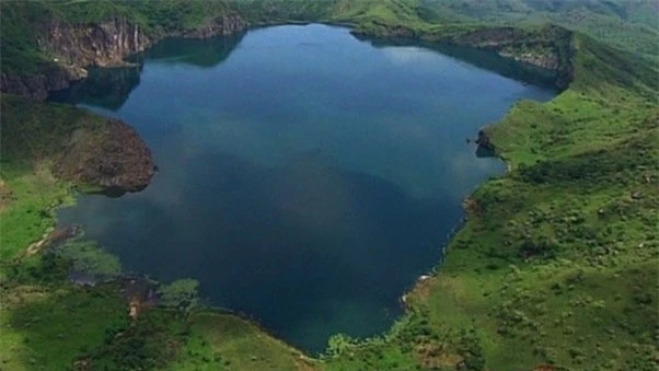 1001 thắc mắc: Hồ Nyos có bí ẩn gì mà một giờ giết chết 1700 người? - Ảnh 1.