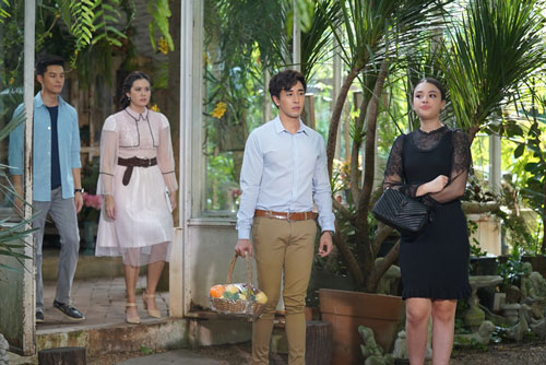 Nhà có giỗ, thấy em dâu gói thức ăn về, chị chồng mỉa mai: "Đúng là thất nghiệp tham ăn", ngay lập tức nhận được câu trả lời đau điếng của người không ngờ tới