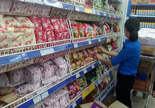 Doanh nghiệp dự trữ hàng hóa gấp 3 lần, người dân không nên đổ xô mua tích trữ