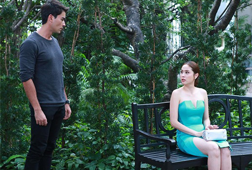 Chồng nhẫn tâm bỏ vợ vì không sinh được con trai, ngày ra tòa bỗng rụng rời xin quay lại chỉ vì một lời nói của bố vợ