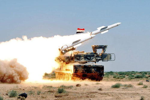 Tên lửa phòng không Syria phá hủy vật thể bay bí ẩn ở Homs