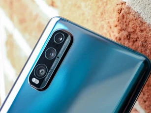 Smartphone chip S865, RAM 12 GB, chống nước, sạc 65W, giá hơn 20 triệu