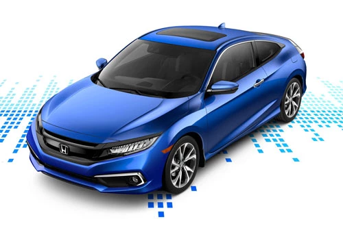 8. Honda Civic (doanh số: 1.800 chiếc).