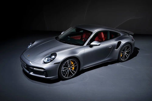 Porsche 911 Turbo S 2021.