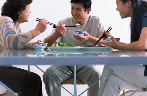 Sống chung với mẹ vợ 