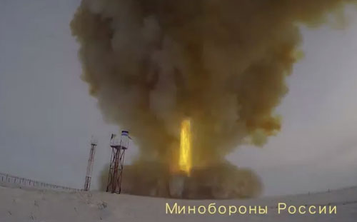 Cáo buộc Mỹ phát triển vũ khí đặc biệt làm tăng khả năng bùng nổ chiến tranh hạt nhân, Nga có đang làm điều tương tự?