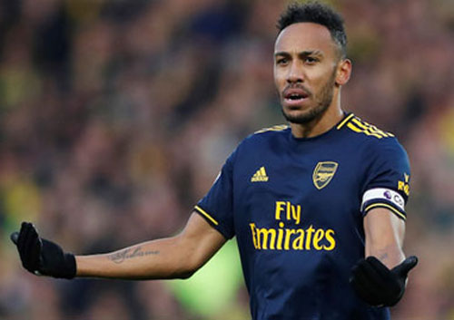 Aubameyang đòi tăng lương lên 300 nghìn bảng/tuần