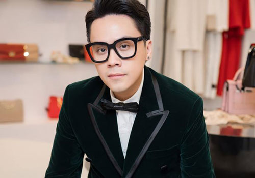 Khám phá không gian bên trong căn hộ hơn 3 tỉ của MC Thái Dũng