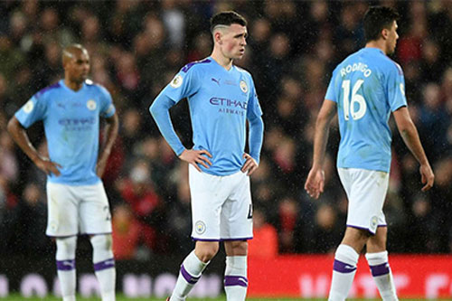 'Màn trình diễn của Man City trước M.U là không thể chấp nhận'