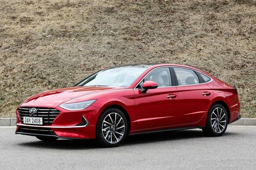 3. Hyundai Sonata (doanh số: 5.022 chiếc).