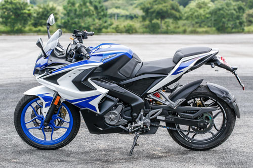 Môtô 200 phân khối, phanh ABS, giá hơn 55 triệu