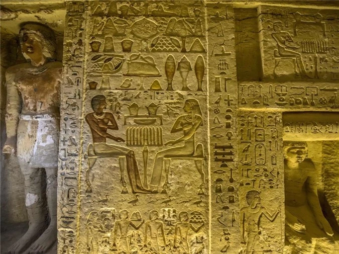 Hé lộ cuộc sống xa hoa bên trong ngôi mộ cổ 4.400 năm tuổi ở Ai Cập - 3