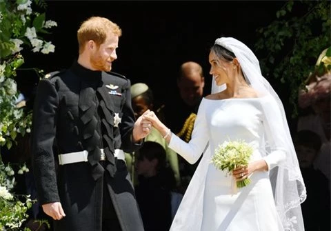 Không chỉ vợ chồng Meghan Markle, đã từng có những cuộc đánh đổi tước vị trở thành thường dân gây chấn động các Hoàng gia 5