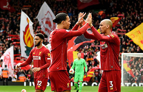 Liverpool chỉ còn cách chức vô địch Ngoại hạng Anh 2 trận thắng
