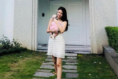 Ngọc Duyên xoá hết ảnh thủa mặn nồng với chồng, nhẫn đính ước cũng không còn, phải chăng đã ly hôn?