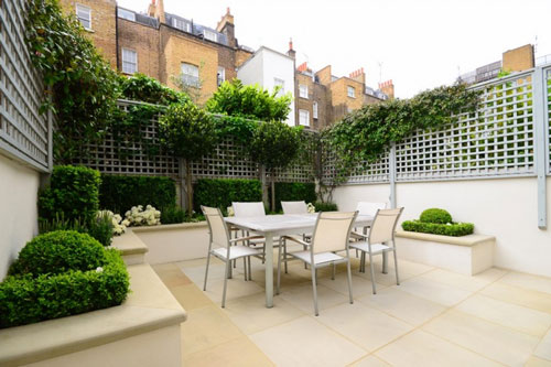 Hướng dẫn mẹo xử lý chống thấm trên sân thượng trồng nhiều cây xanh