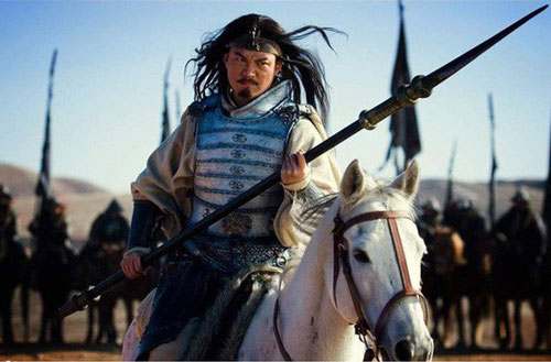 Quan Vũ và 3 hổ tướng uy chấn Tam Quốc khiến Tào Tháo sợ 'vỡ mật', cắt râu vứt áo bỏ chạy