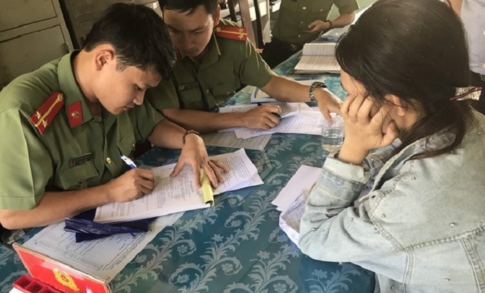 Đăng tin thất thiệt về Covid-19 lên facebook, cô gái trẻ bị phạt 10 triệu đồng