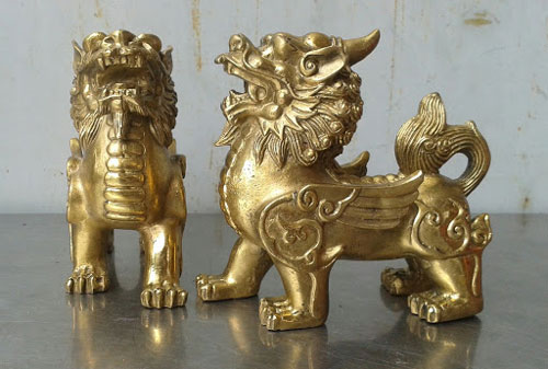 Lấy ngay vật này đặt lên két sắt, đang nghèo bỗng đổi đời giàu có, tiền ùn ùn vào ví